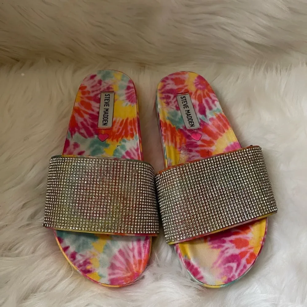 Steve Madden  Big girl tie dye slide glitter rhinestones slide sandals size 4